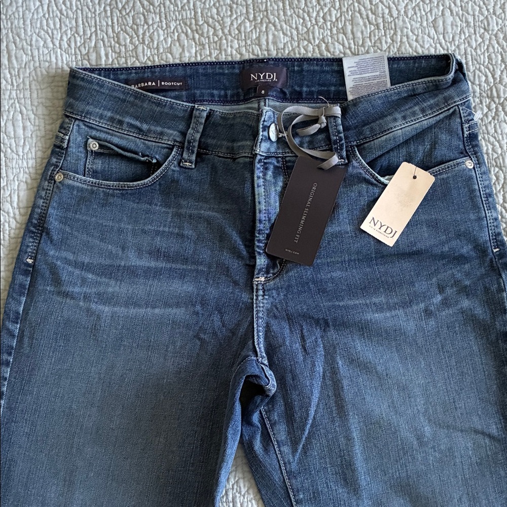 New NYDJ Women’s Medium Wash Barbara Boot Cut Blue Jeans Sz 8 Lift Tuck Slimming - Picture 3 of 15